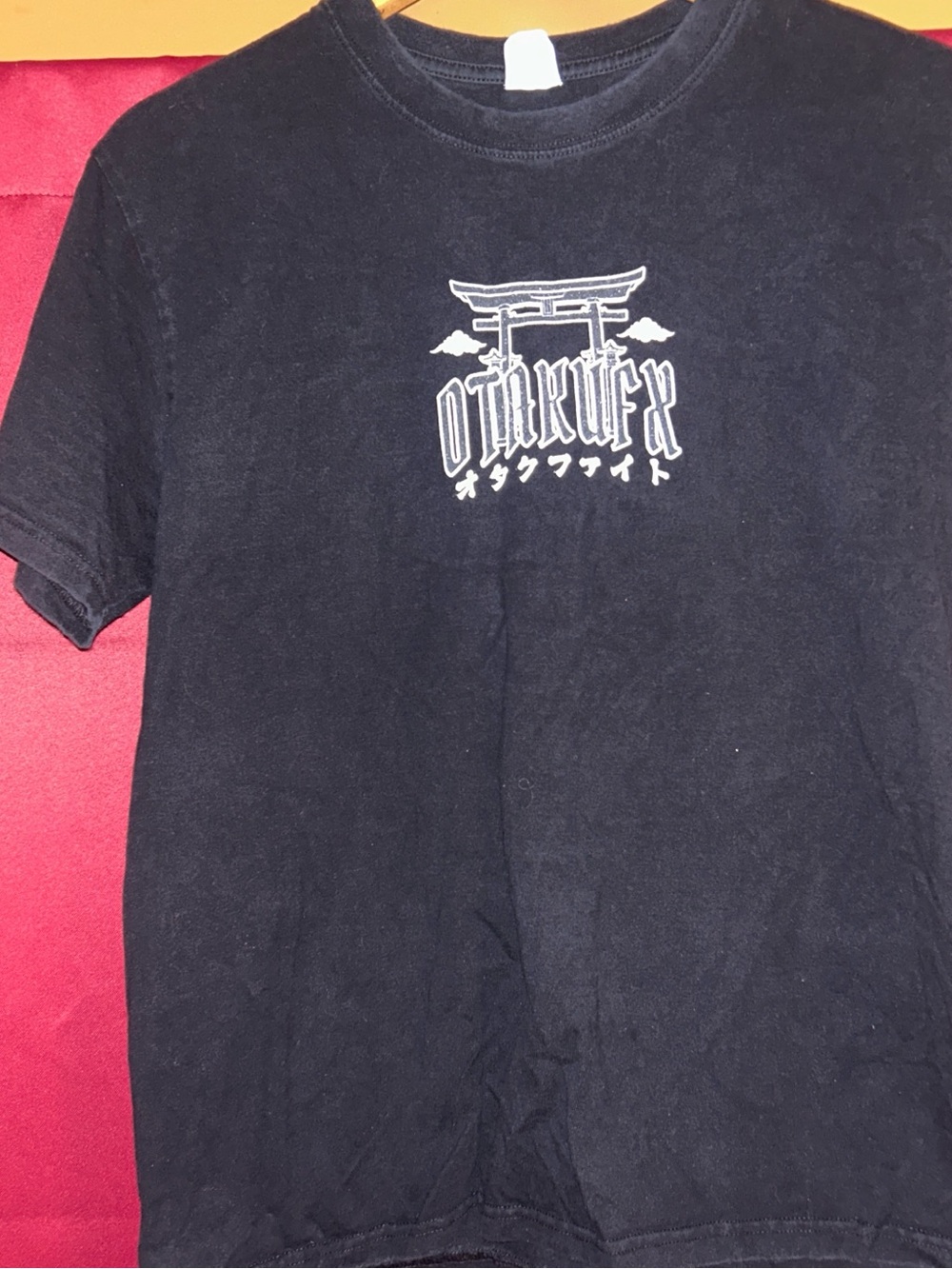 Black Graphic Short-Sleeve Tee with Torii Motif